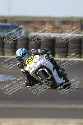 media/Oct-11-2025-CRA (Sat) [[48ae399f89]]/Races/Race 7/